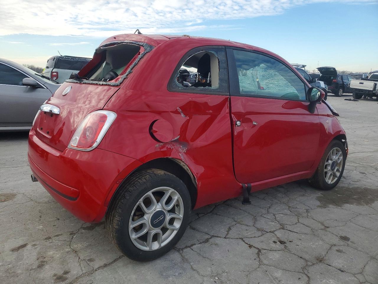 2013 FIAT 500 POP photo 7
