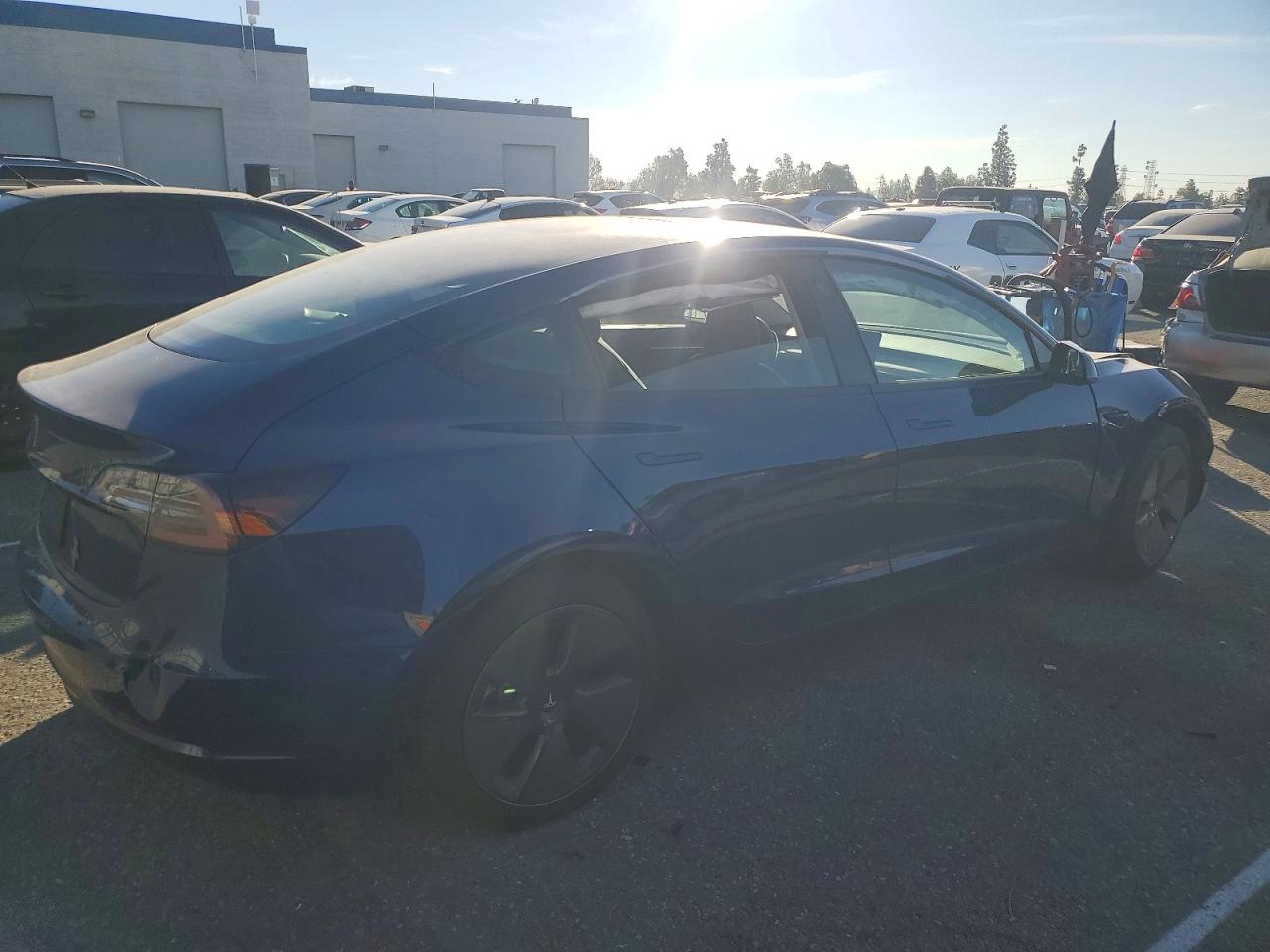2022 TESLA MODEL 3 photo 3