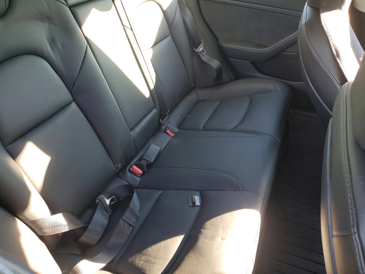 2022 TESLA MODEL 3 photo 10