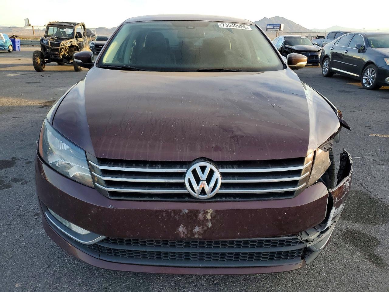 2014 VOLKSWAGEN PASSAT SEL photo 9
