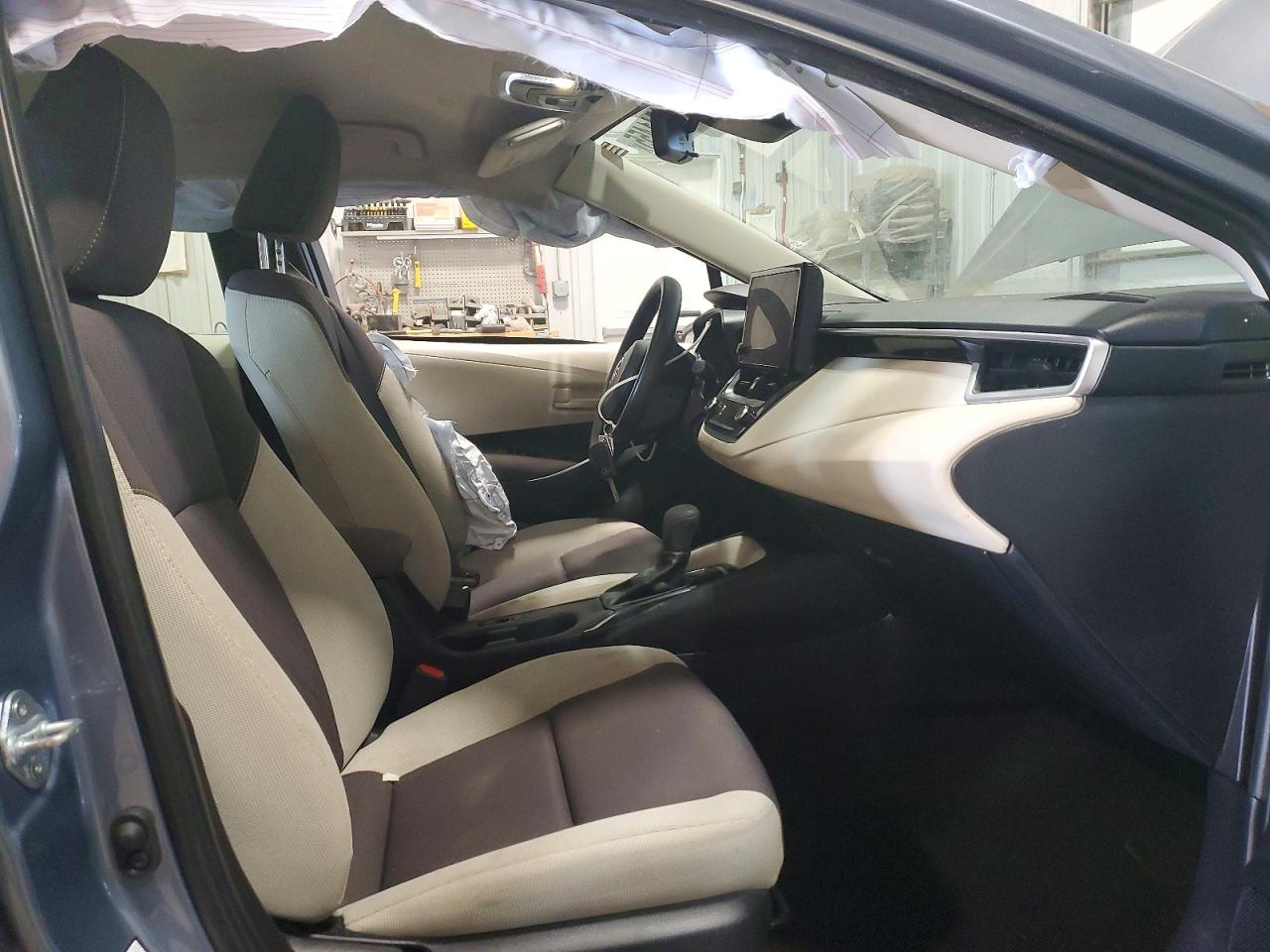 2024 TOYOTA COROLLA LE photo 7