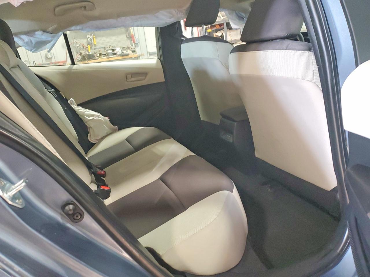 2024 TOYOTA COROLLA LE photo 10