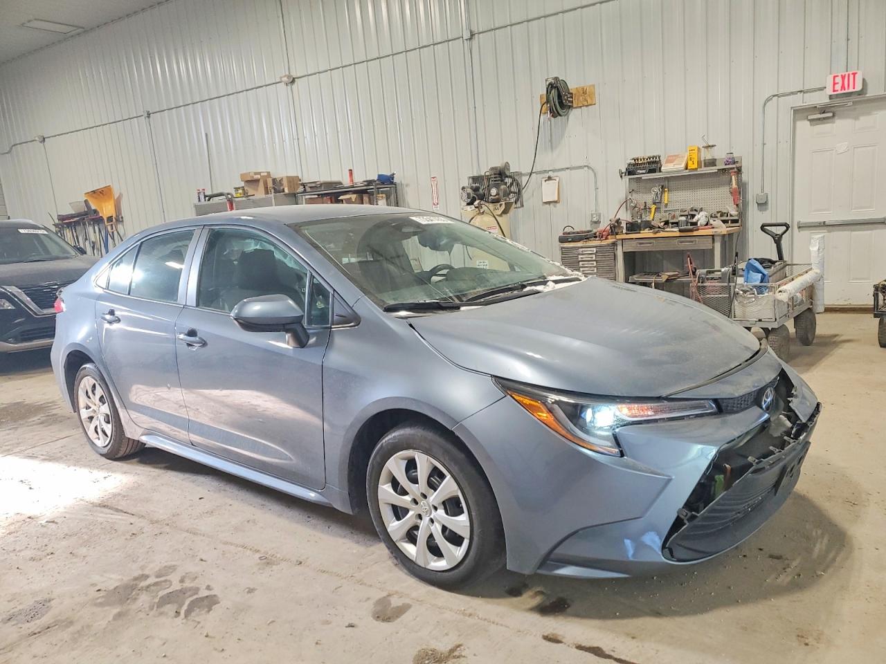 2024 TOYOTA COROLLA LE photo 4