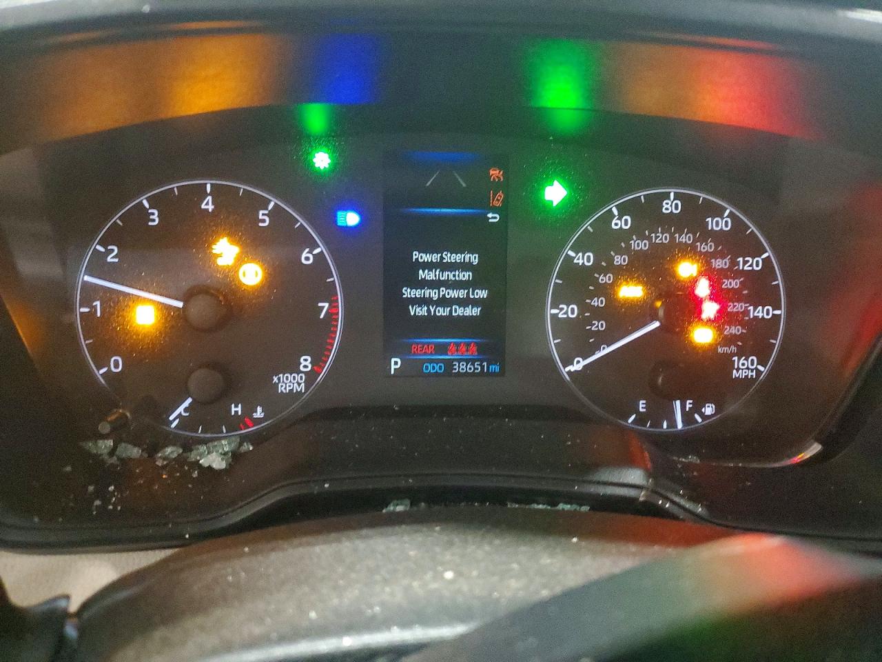 2024 TOYOTA COROLLA LE photo 9