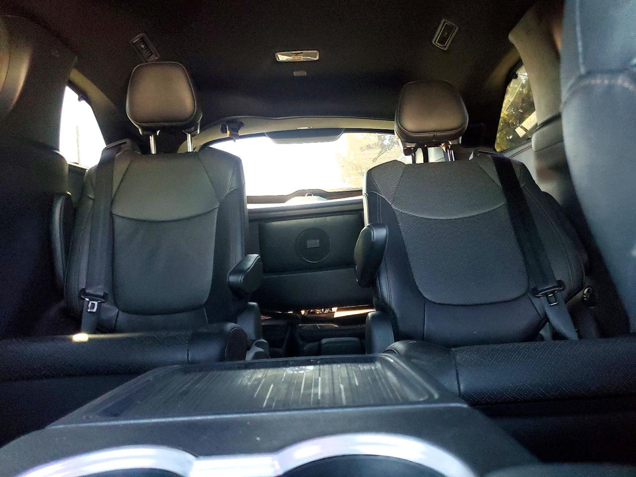 2025 TOYOTA SIENNA LIMITED photo 10