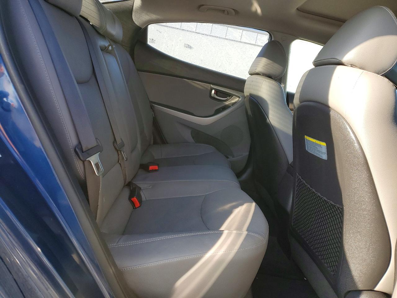 2014 HYUNDAI ELANTRA photo 10