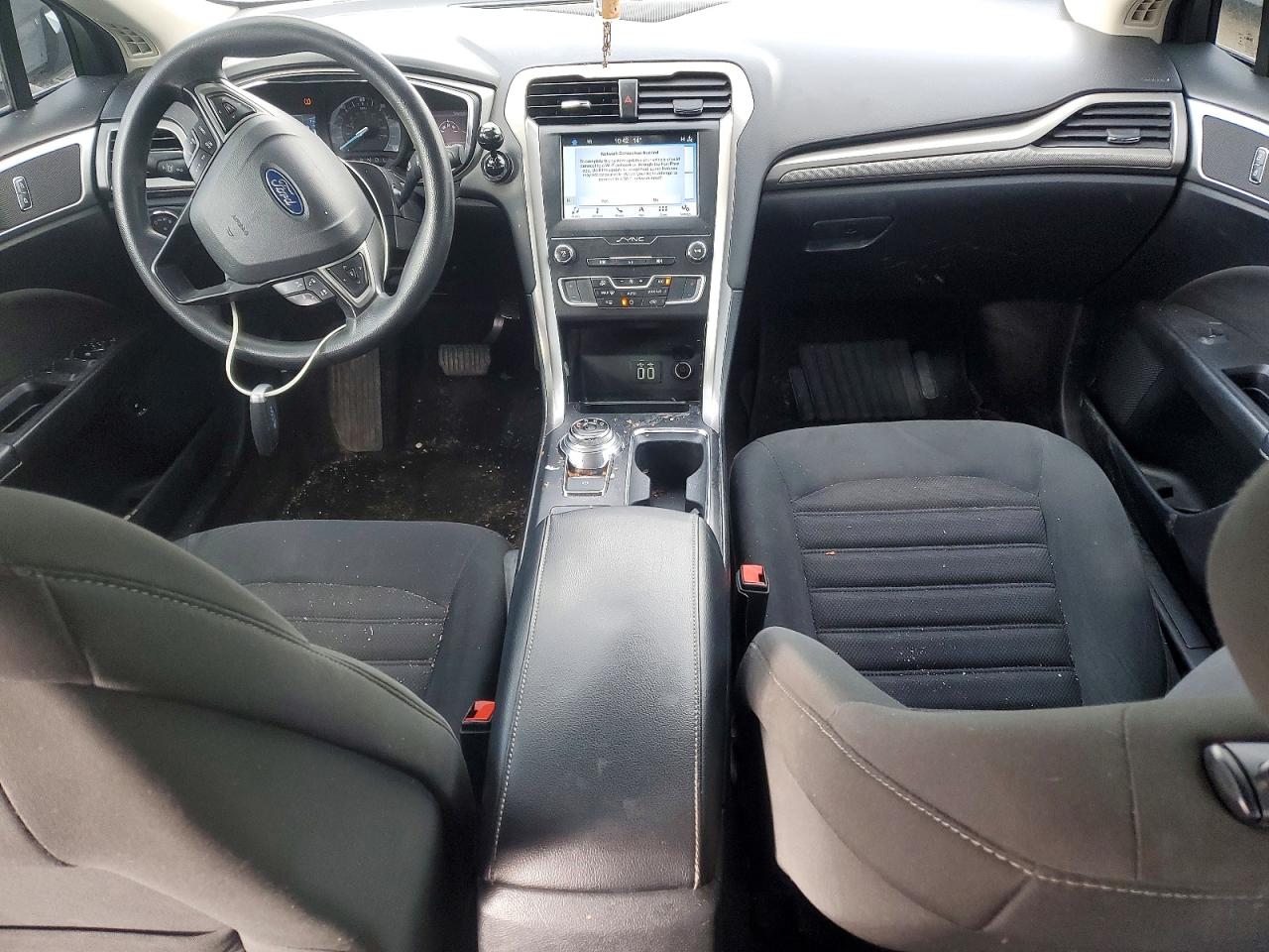 2019 FORD FUSION SE photo 22