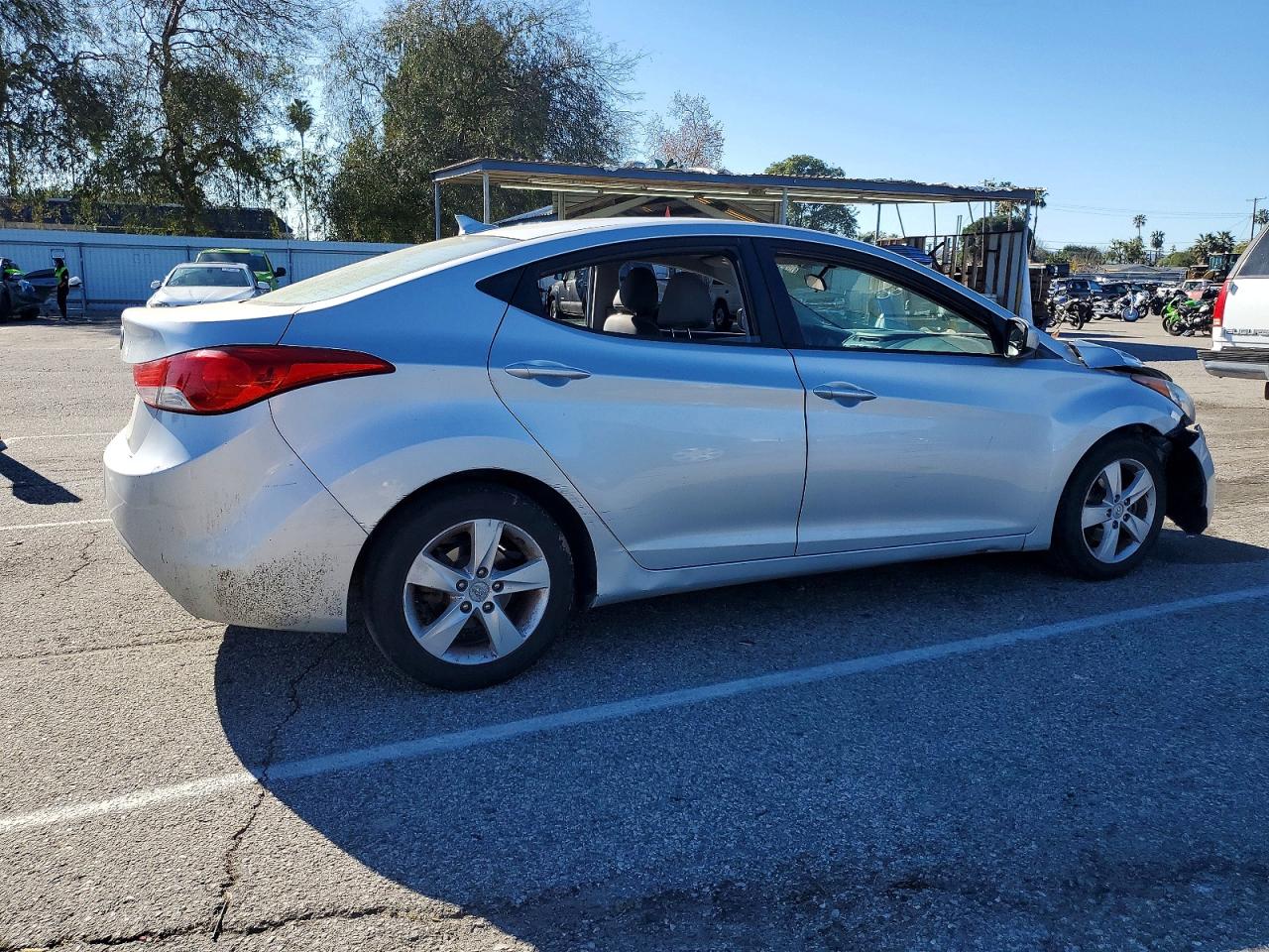 2013 HYUNDAI ELANTRA GLS photo 7