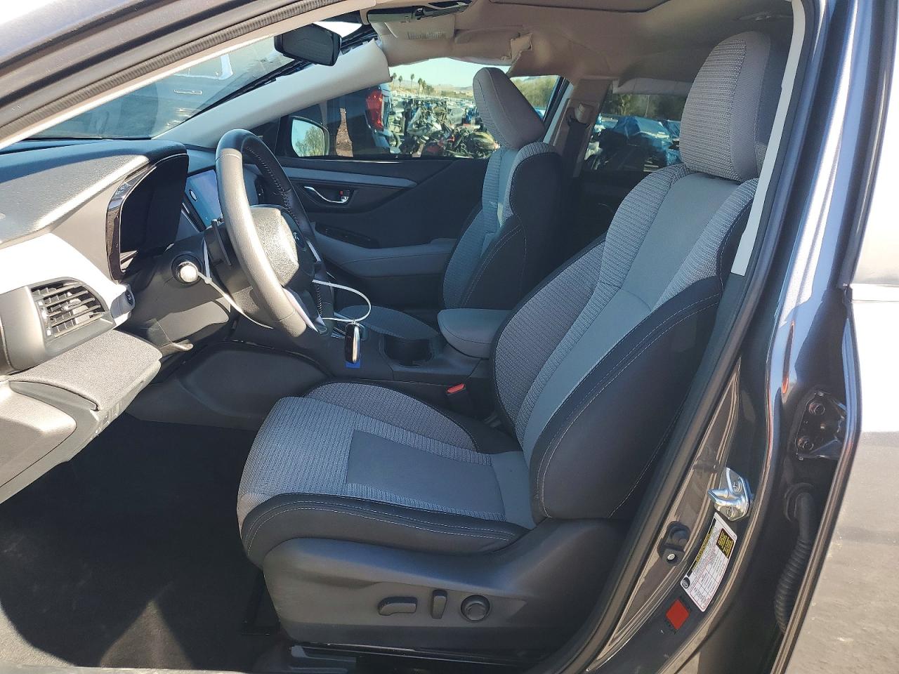 2025 SUBARU OUTBACK PREMIUM photo 13