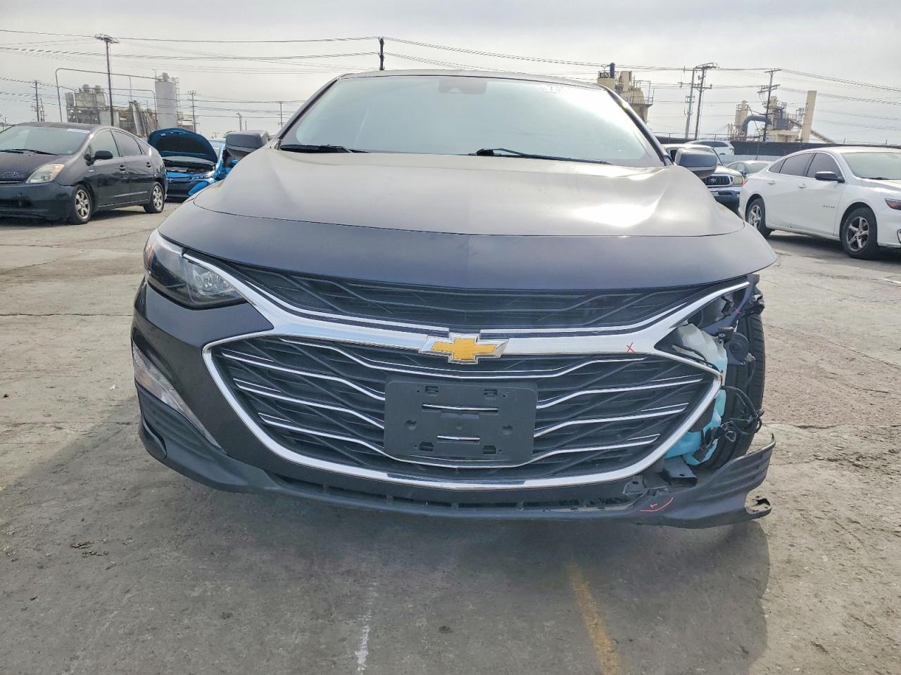 2023 CHEVROLET MALIBU LT photo 9