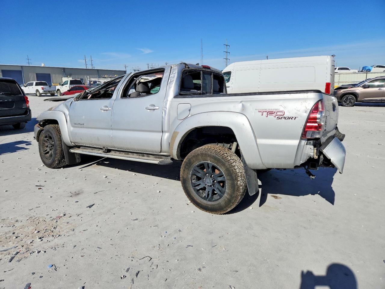 2012 TOYOTA TACOMA DOUBLE CAB PRERUNNER photo 3