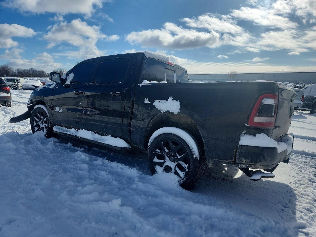 2023 RAM 1500 LARAMIE photo 3