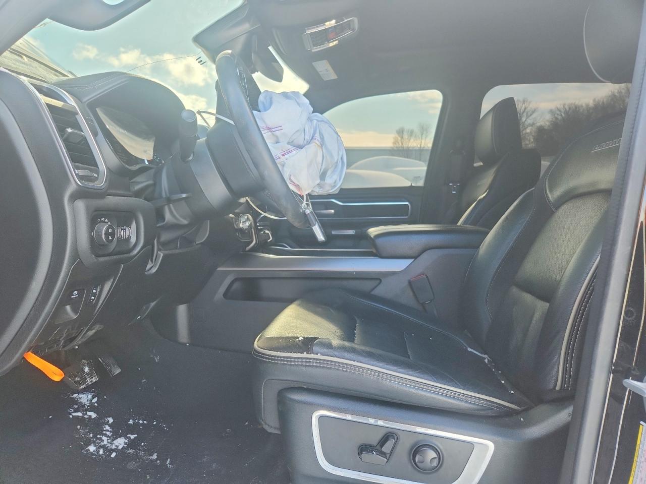 2023 RAM 1500 LARAMIE photo 13