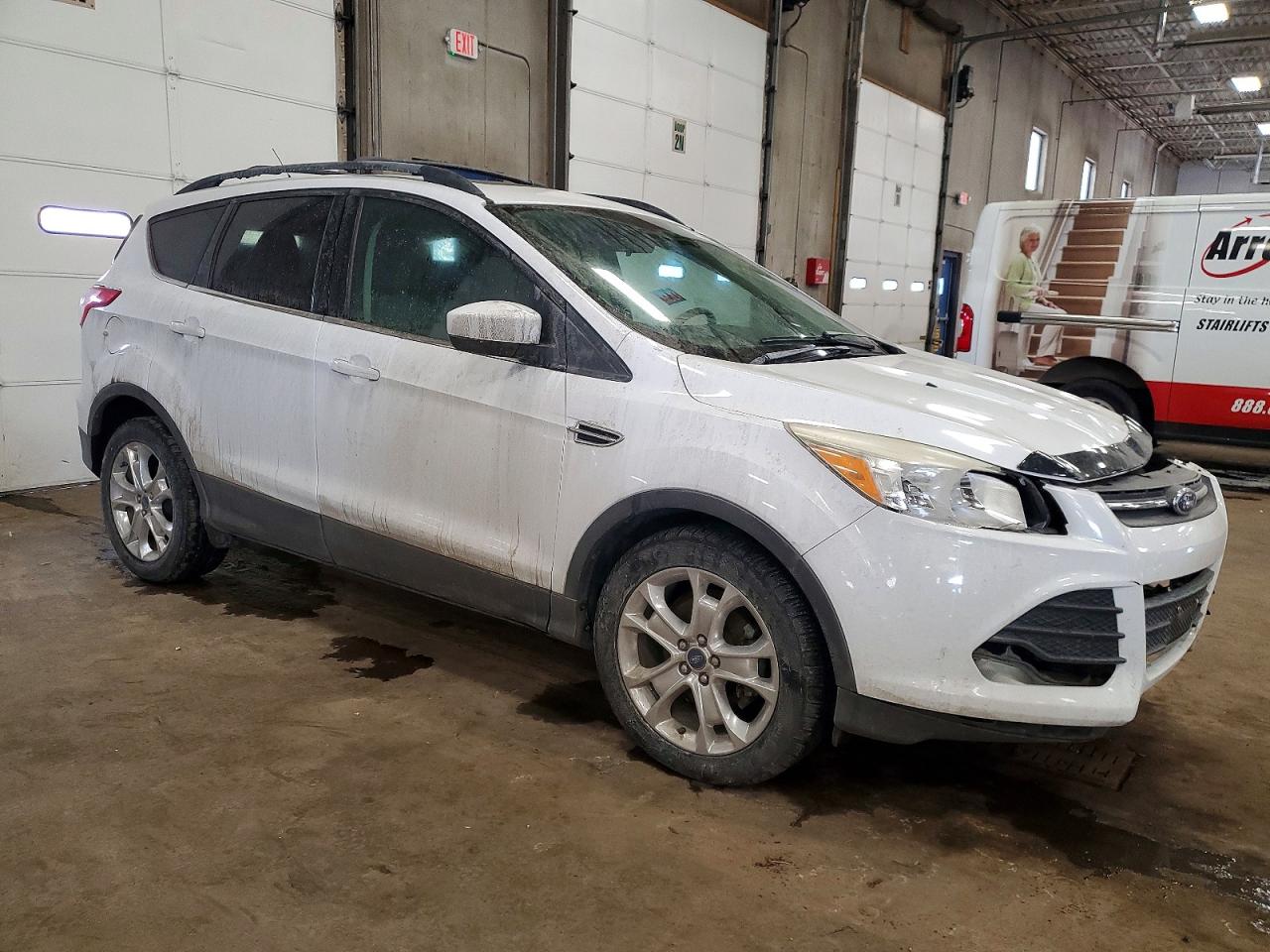 2013 FORD ESCAPE SE photo 4