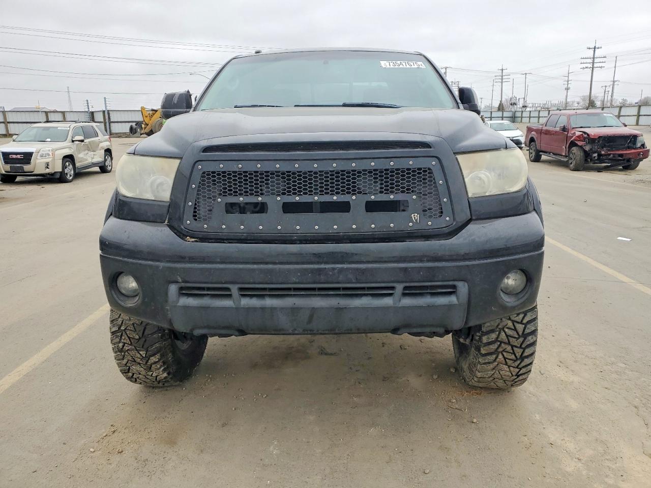 2011 TOYOTA TUNDRA photo 13