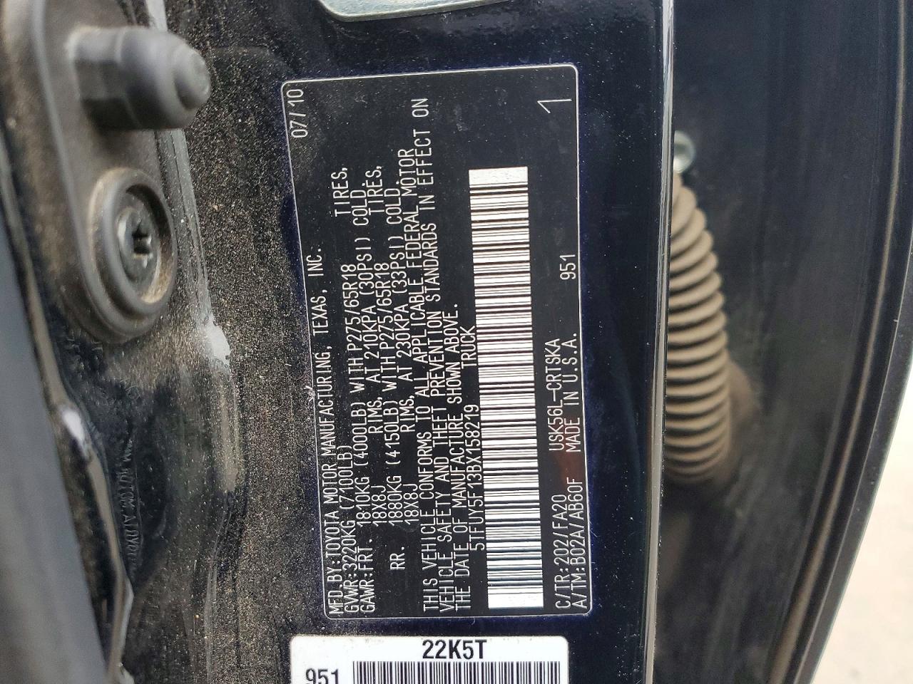 2011 TOYOTA TUNDRA photo 34