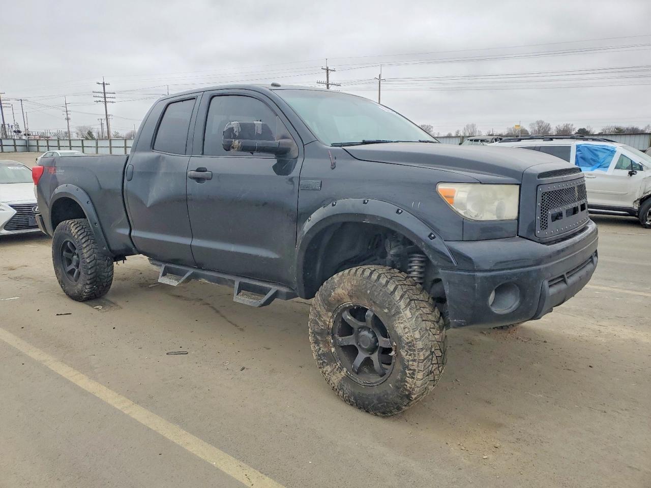 2011 TOYOTA TUNDRA photo 10