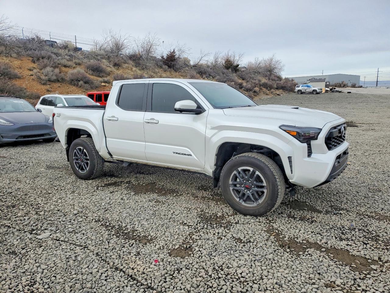 2024 TOYOTA TACOMA TRD SPORT photo 4
