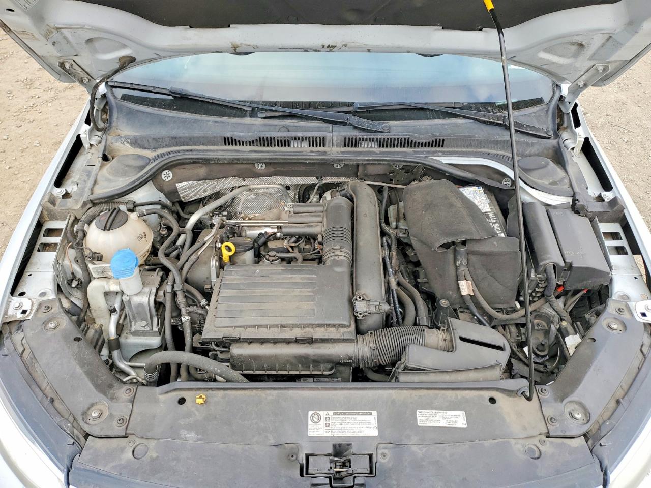 2017 VOLKSWAGEN JETTA SE photo 31