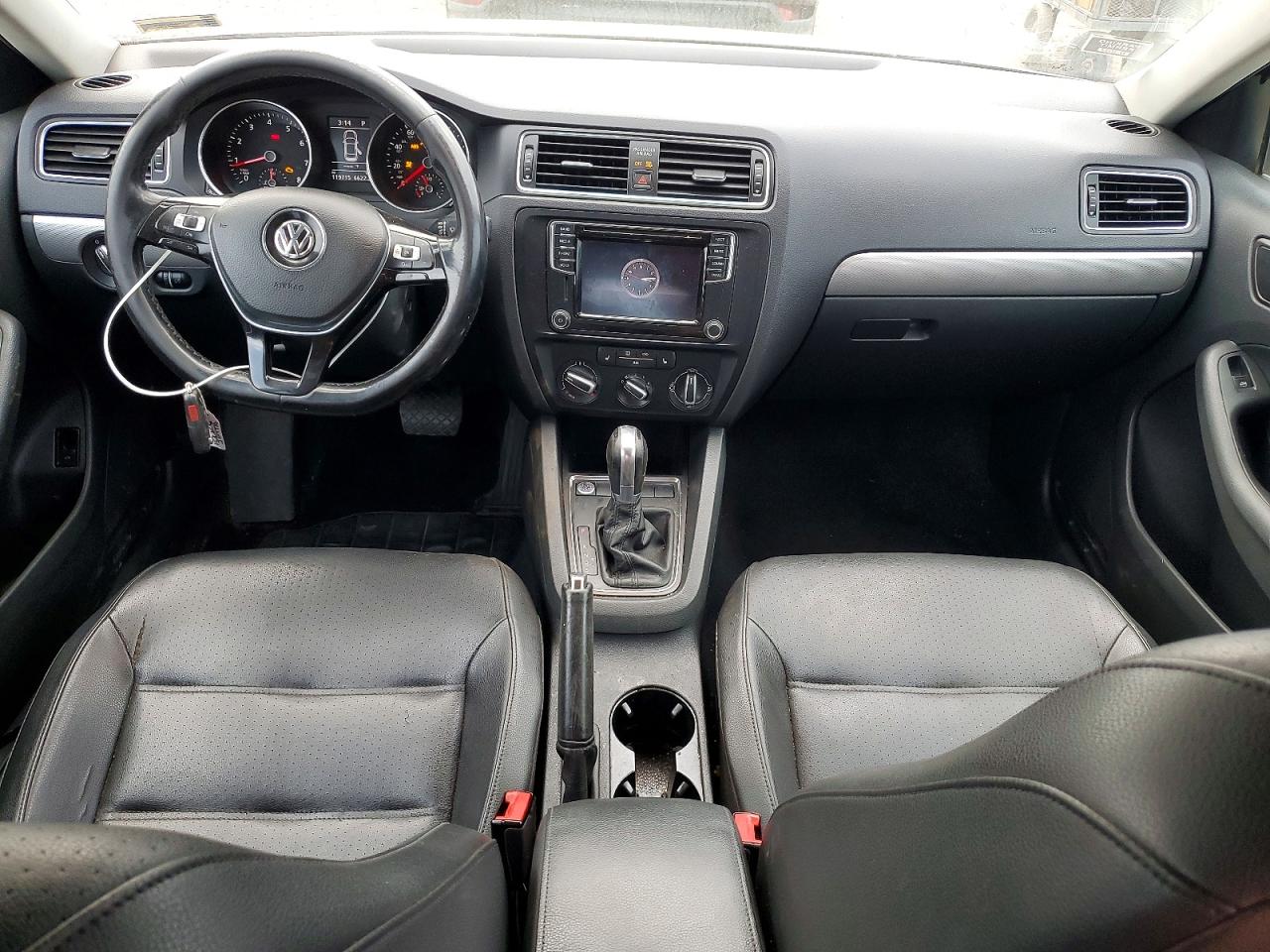 2017 VOLKSWAGEN JETTA SE photo 22