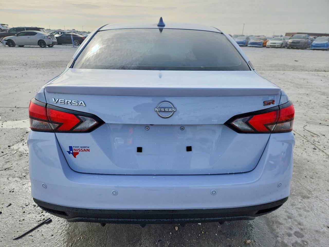 2024 NISSAN VERSA SR photo 6