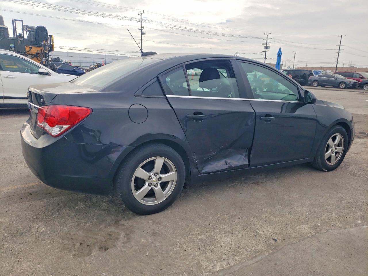 2015 CHEVROLET CRUZE LT photo 5