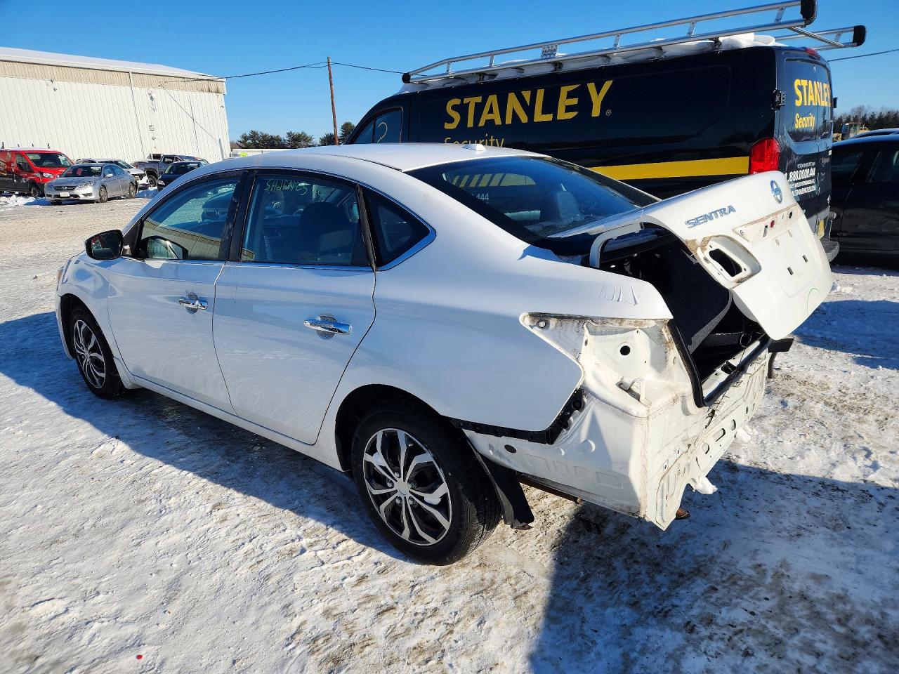 2016 NISSAN SENTRA S photo 2