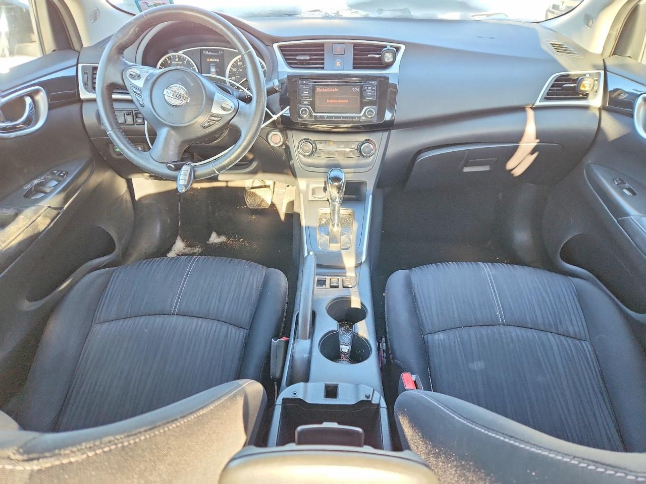 2016 NISSAN SENTRA S photo 8