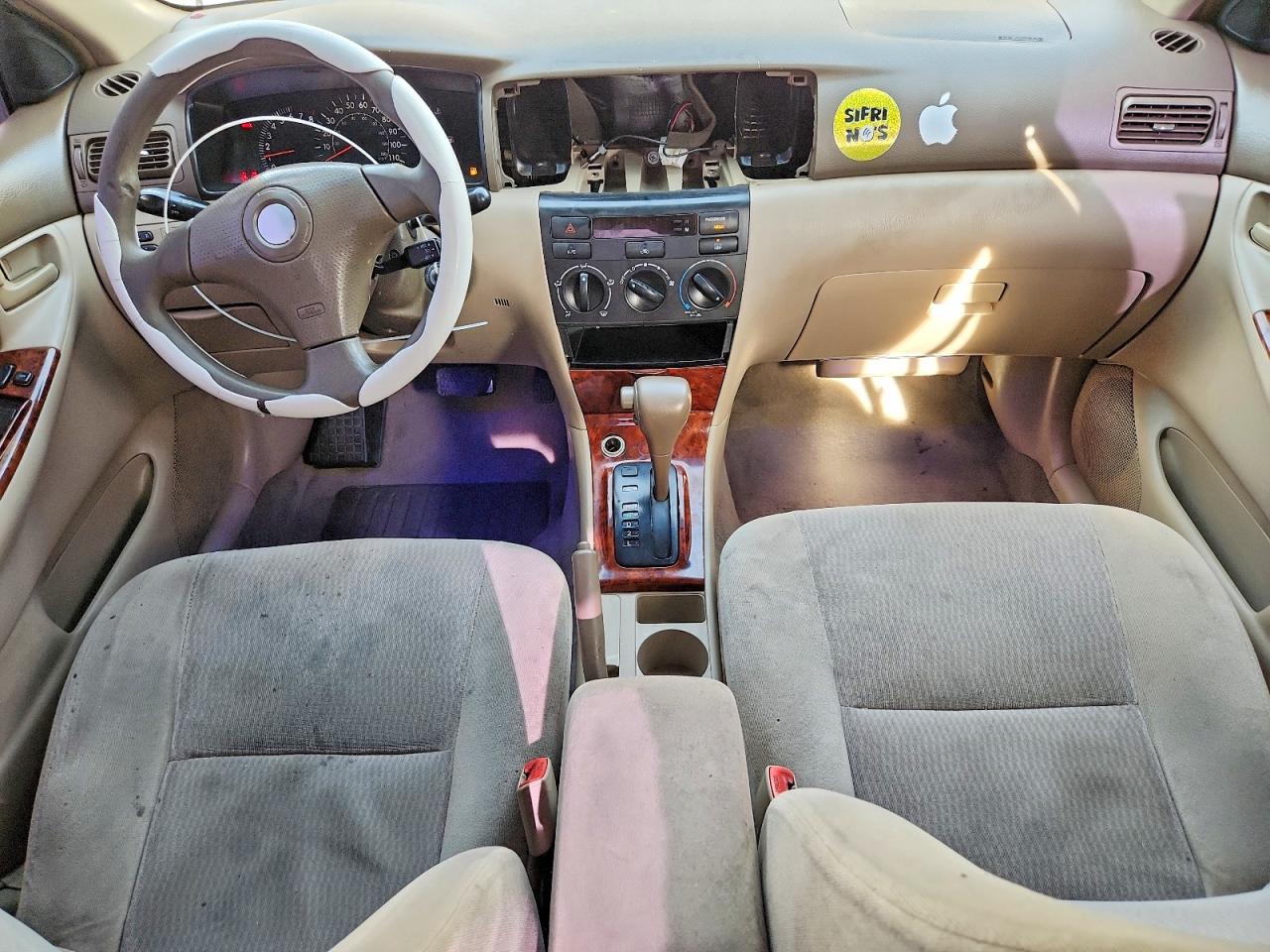 2006 TOYOTA COROLLA CE photo 8