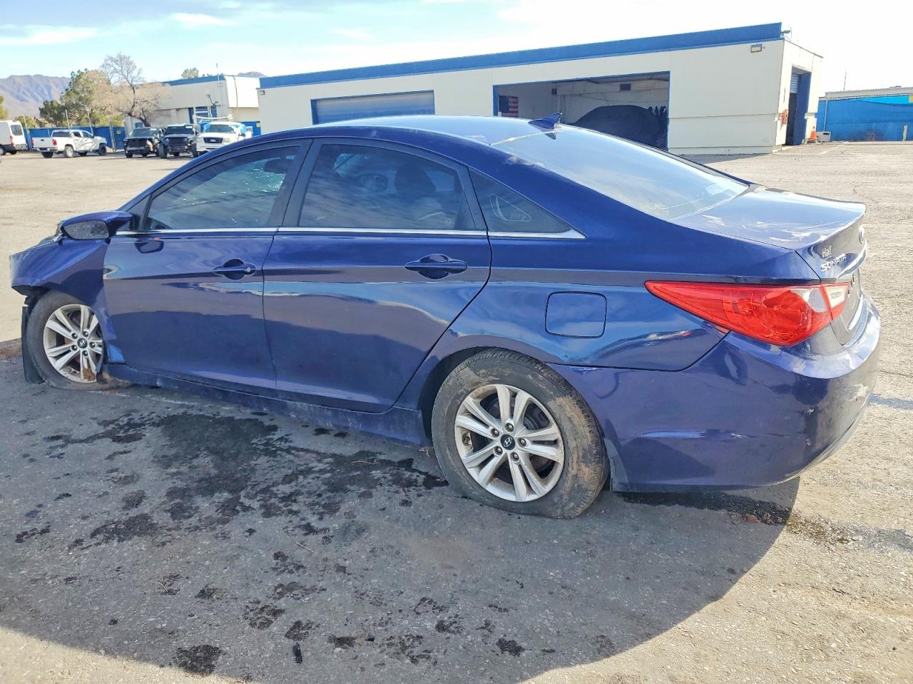 2012 HYUNDAI SONATA GLS photo 3