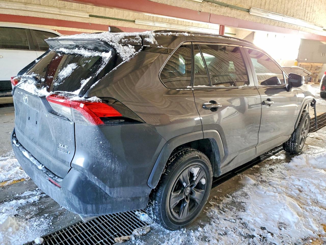 2022 TOYOTA RAV4 photo 5
