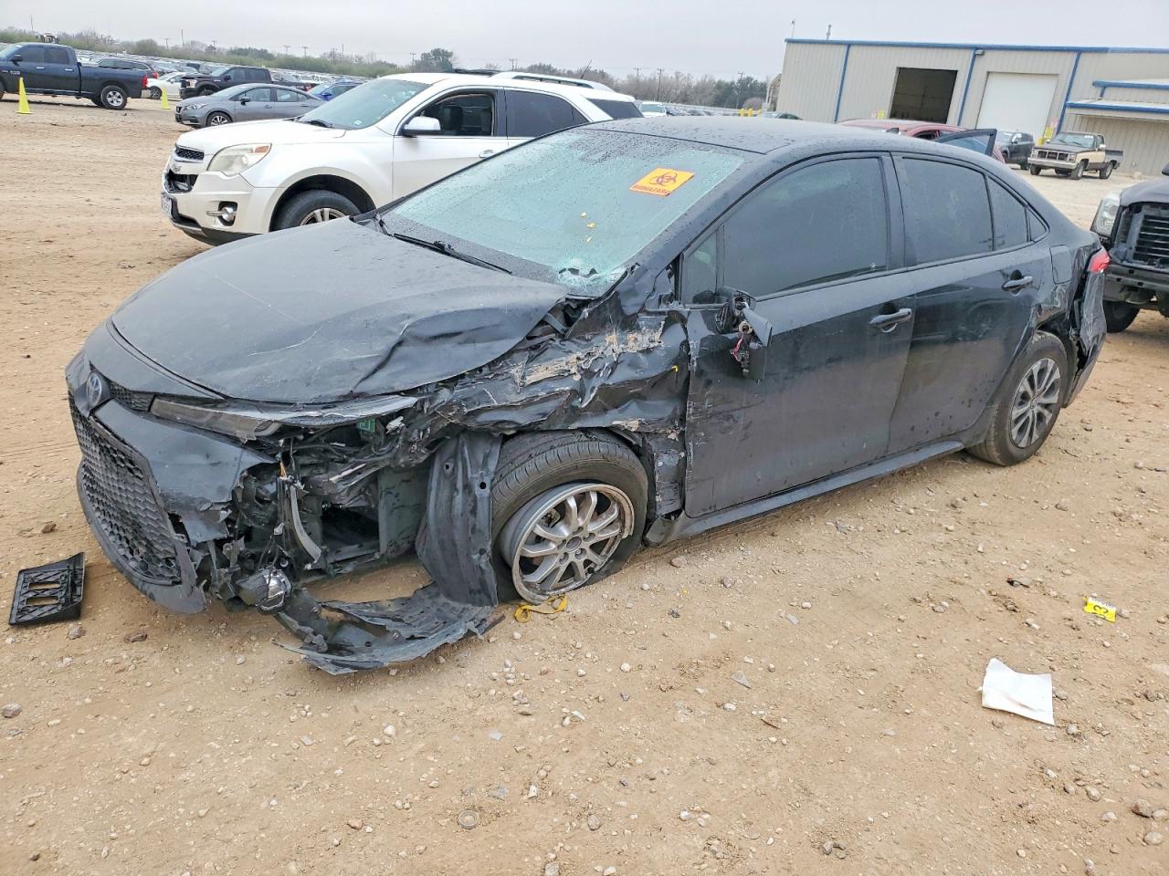 2022 TOYOTA COROLLA
