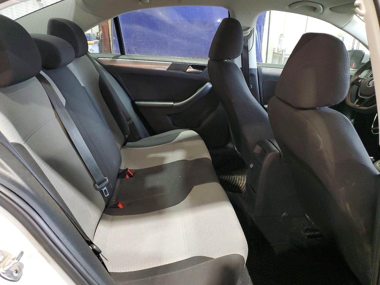 2017 VOLKSWAGEN JETTA S photo 10