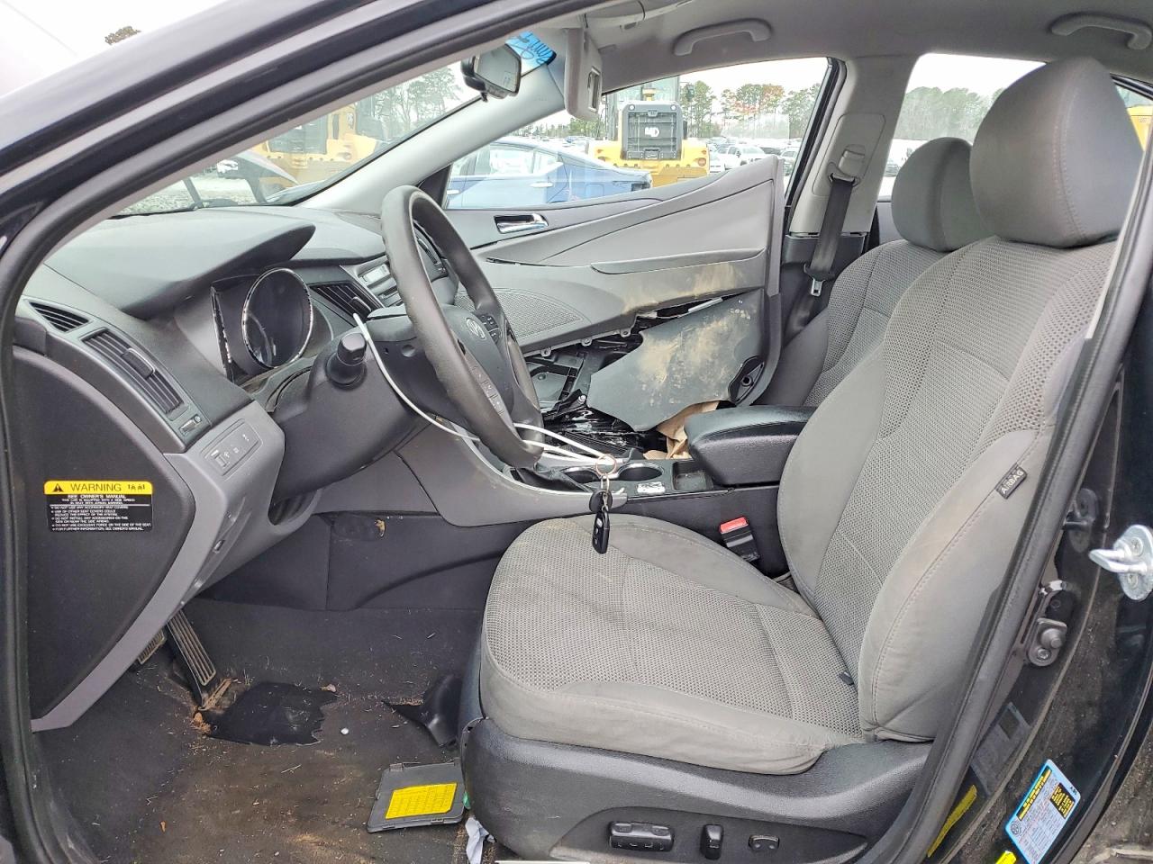 2014 HYUNDAI SONATA GLS photo 19