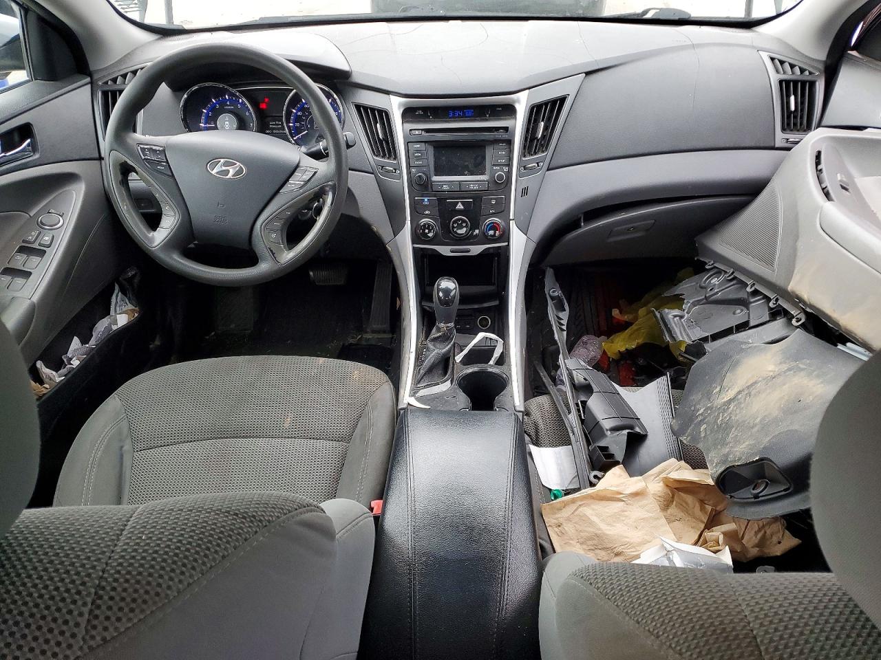 2014 HYUNDAI SONATA GLS photo 22