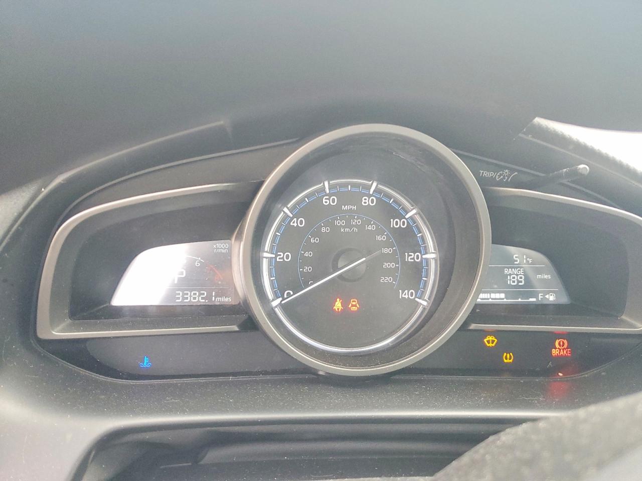 2019 TOYOTA YARIS LE photo 9