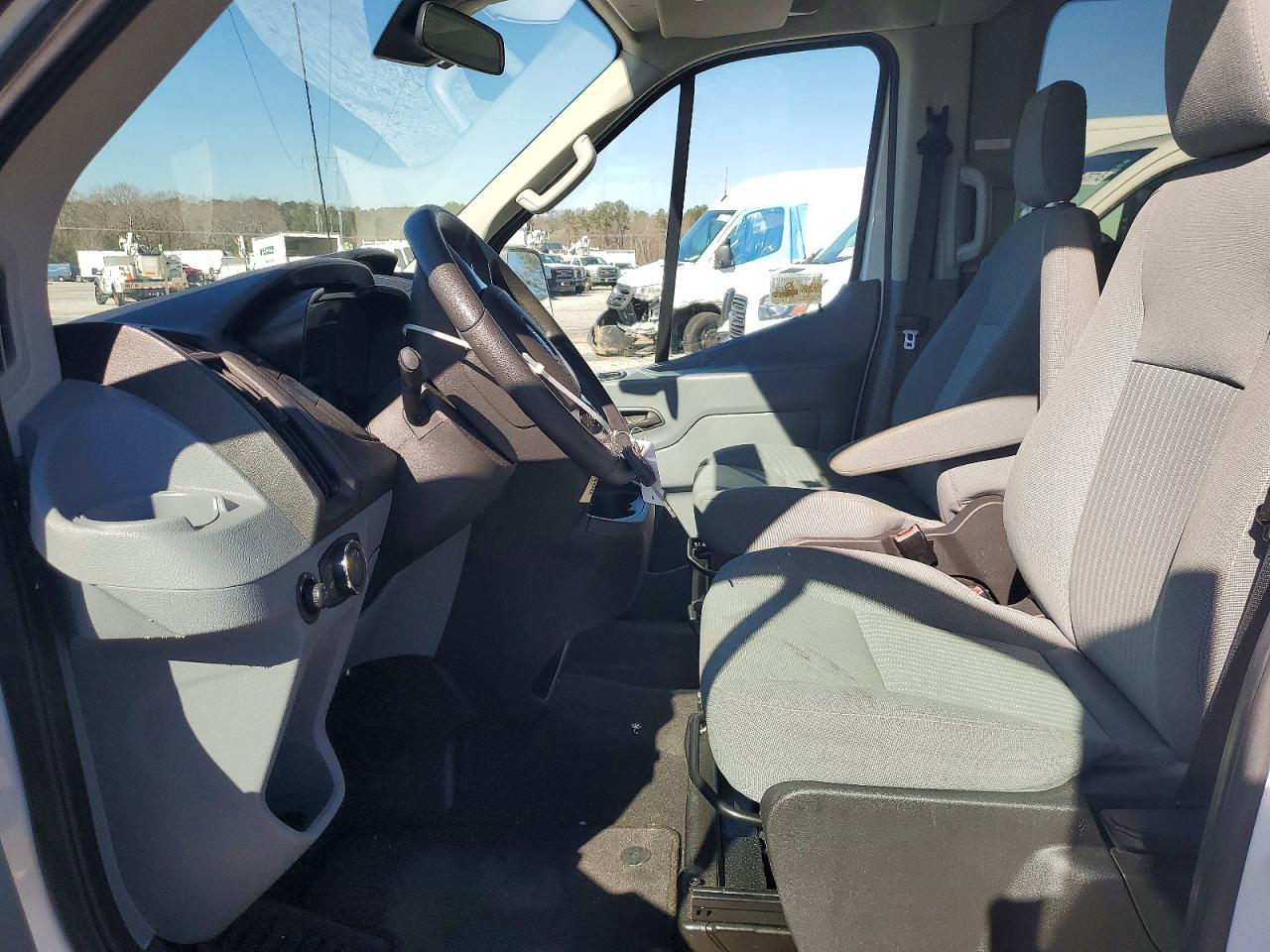 2016 FORD TRANSIT T-350 photo 19