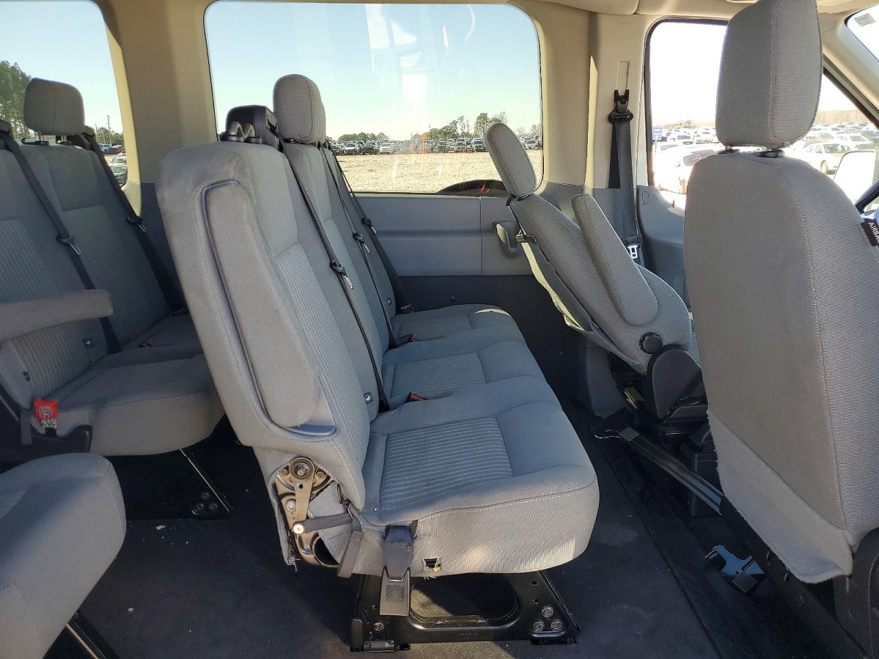 2016 FORD TRANSIT T-350 photo 31