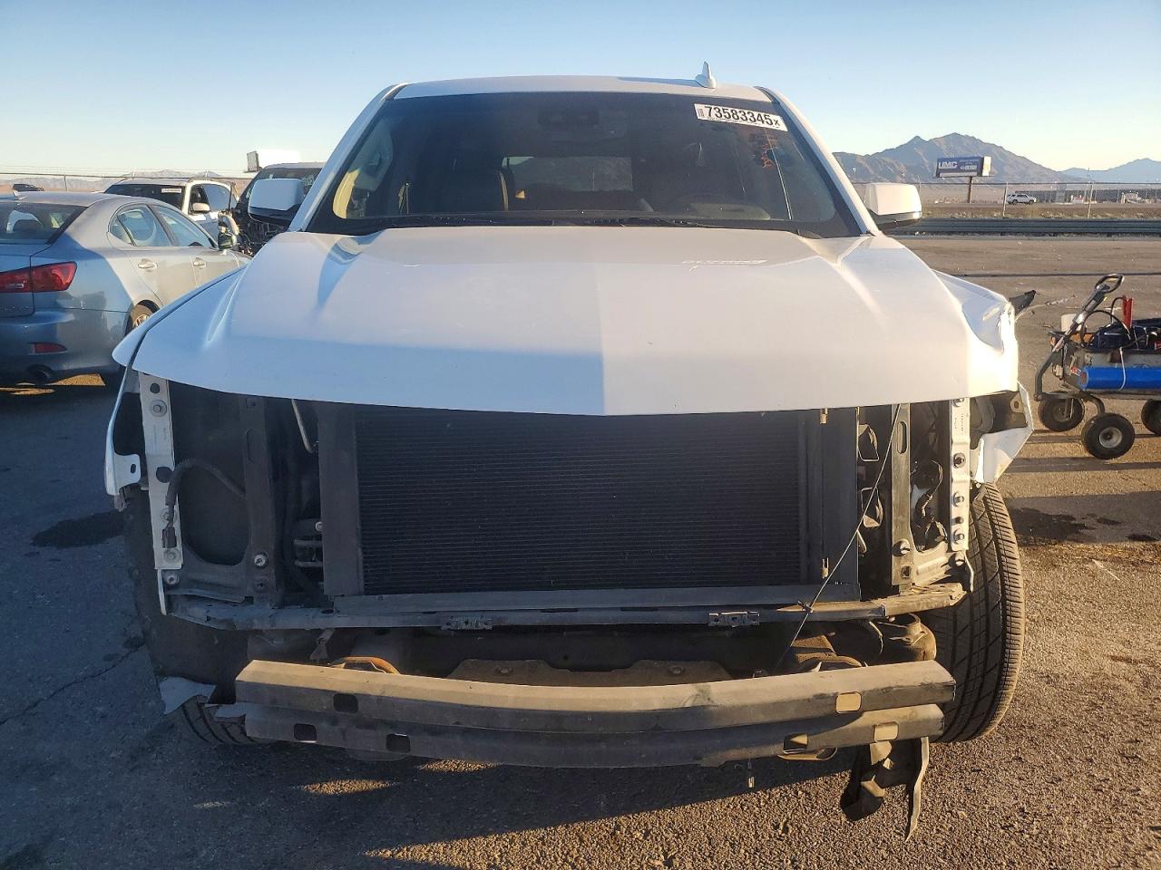 2018 CHEVROLET SUBURBAN K1500 LT photo 9