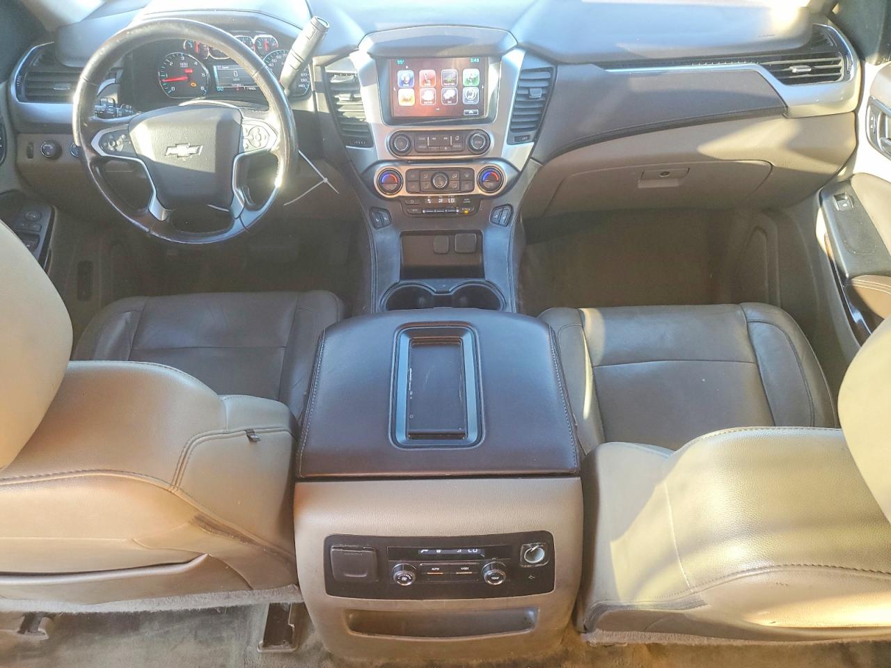 2018 CHEVROLET SUBURBAN K1500 LT photo 15