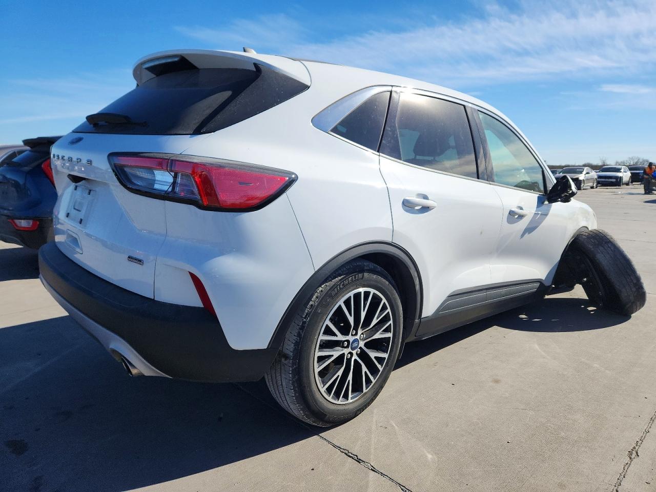 2022 FORD ESCAPE SE photo 5