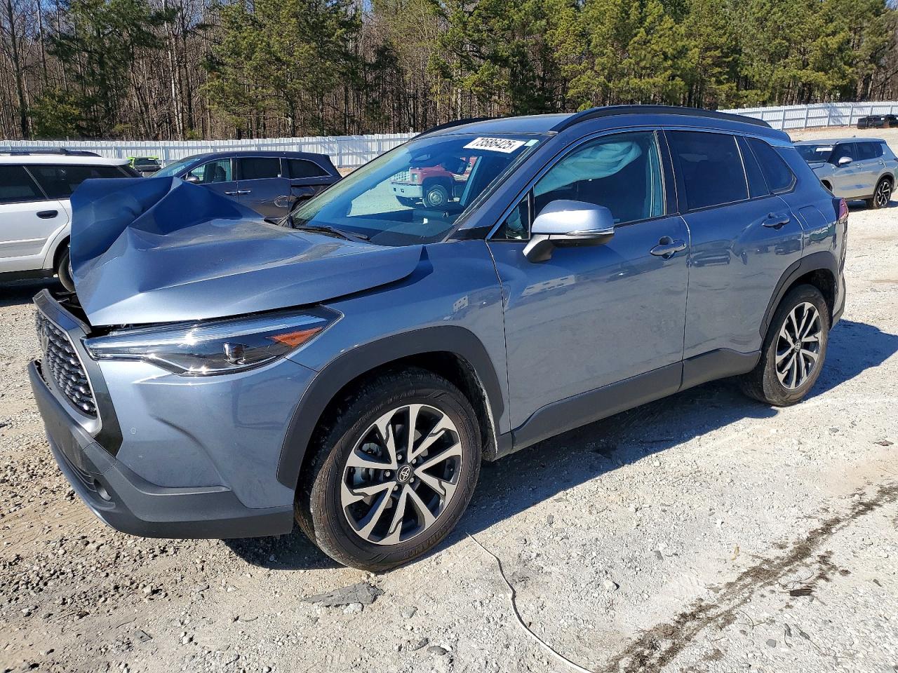 2024 TOYOTA COROLLA CROSS