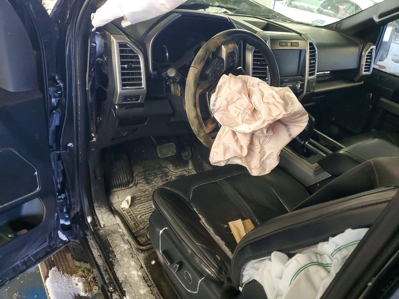 2015 FORD F150 SUPERCREW photo 8