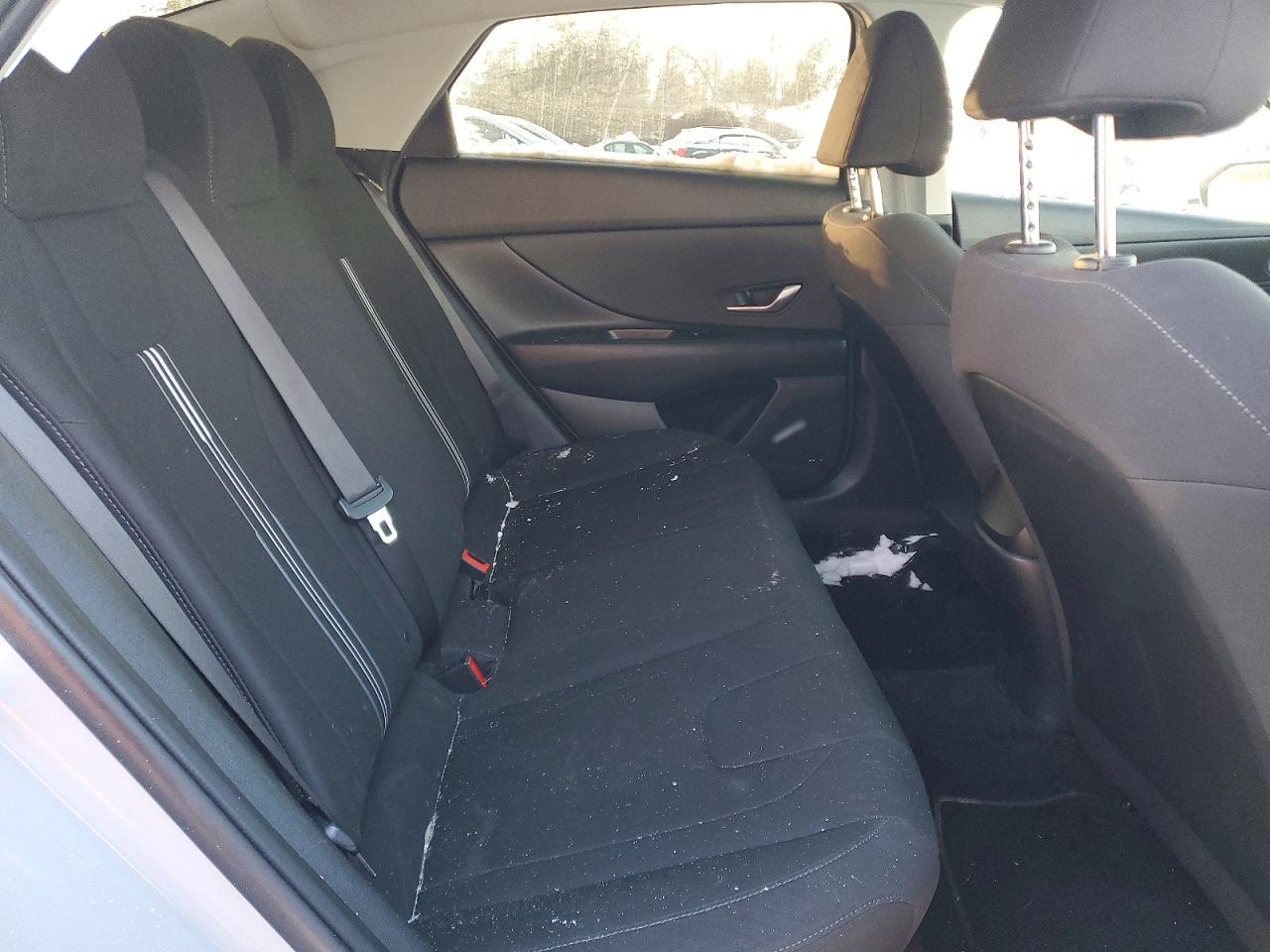2021 HYUNDAI ELANTRA photo 28