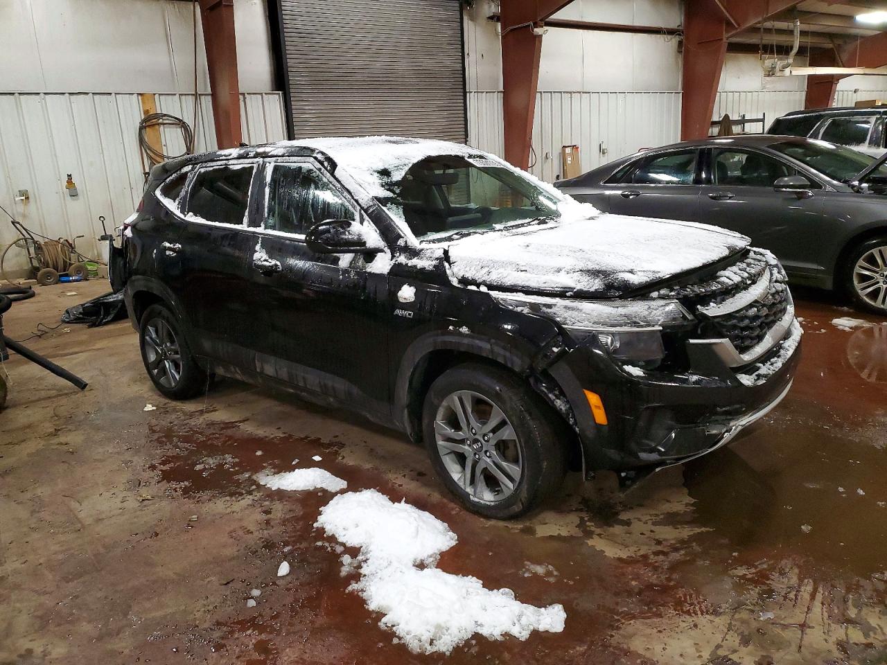 2021 KIA SELTOS LX photo 4