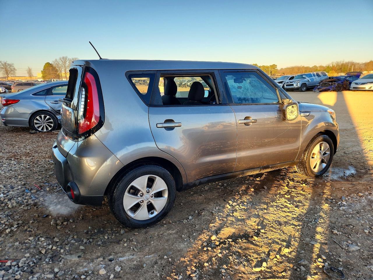 2016 KIA SOUL BASE photo 7
