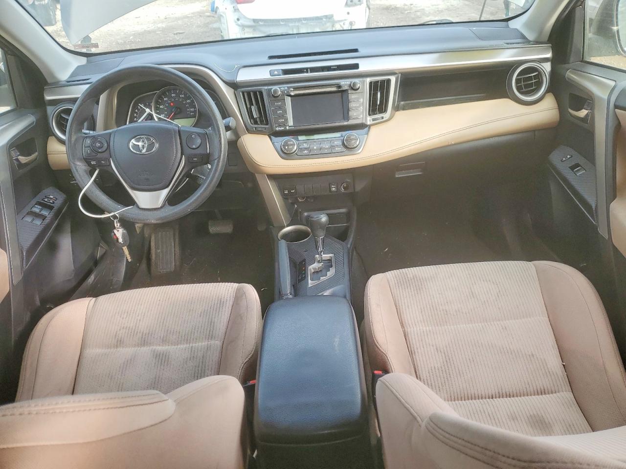 2014 TOYOTA RAV4 XLE photo 22