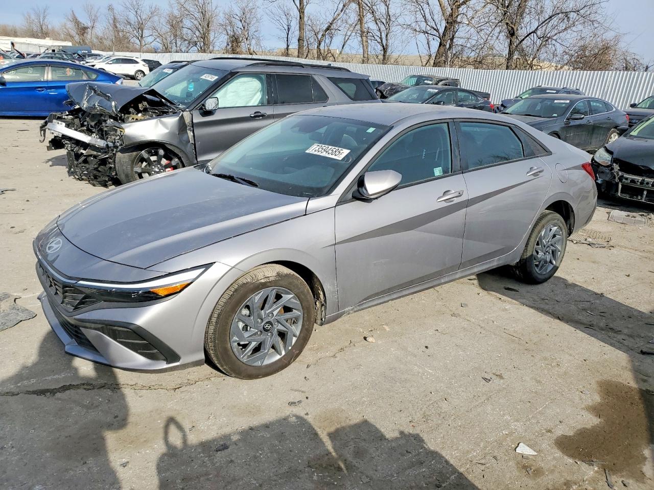 2025 HYUNDAI ELANTRA