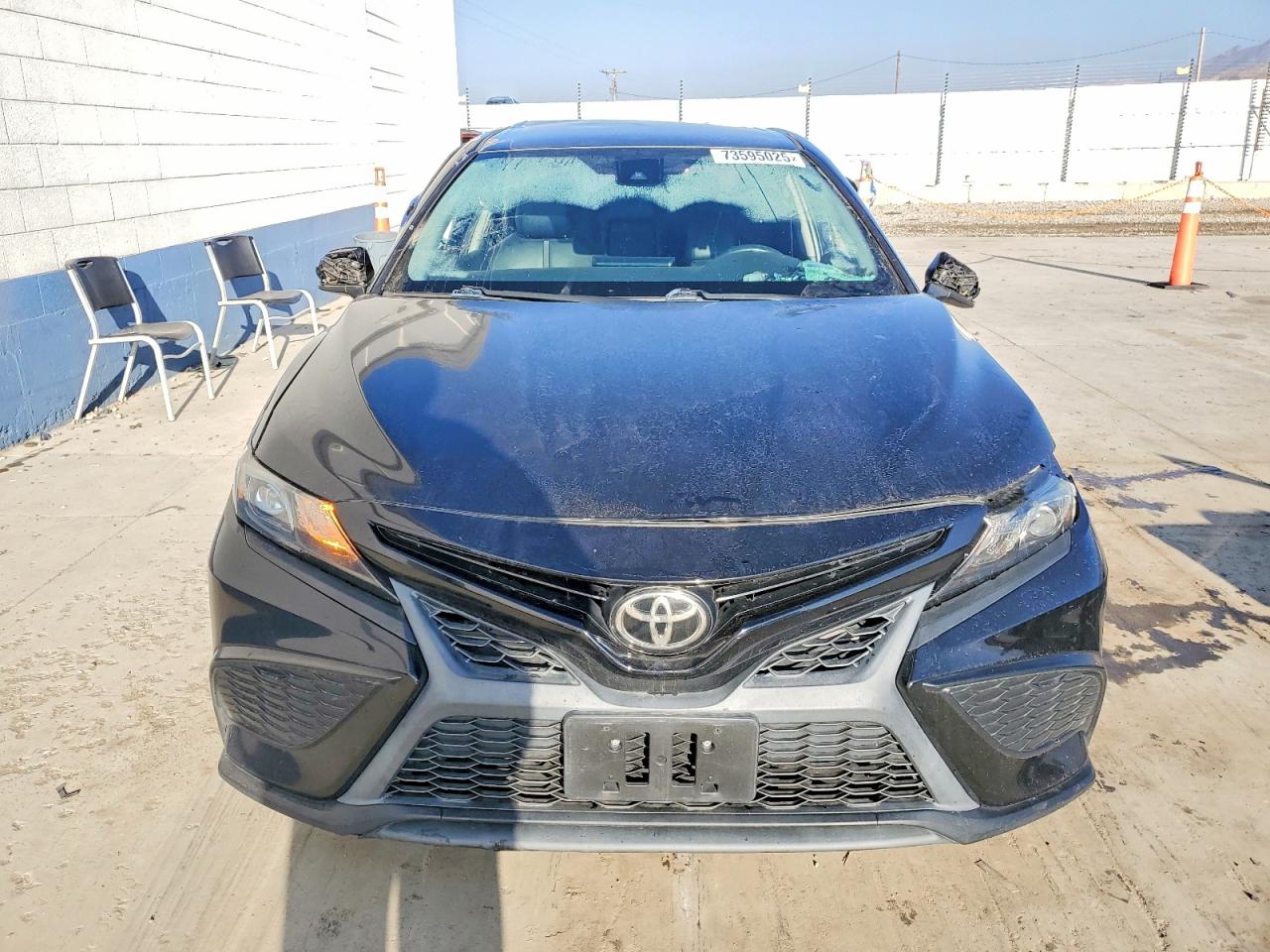 2021 TOYOTA CAMRY SE photo 5