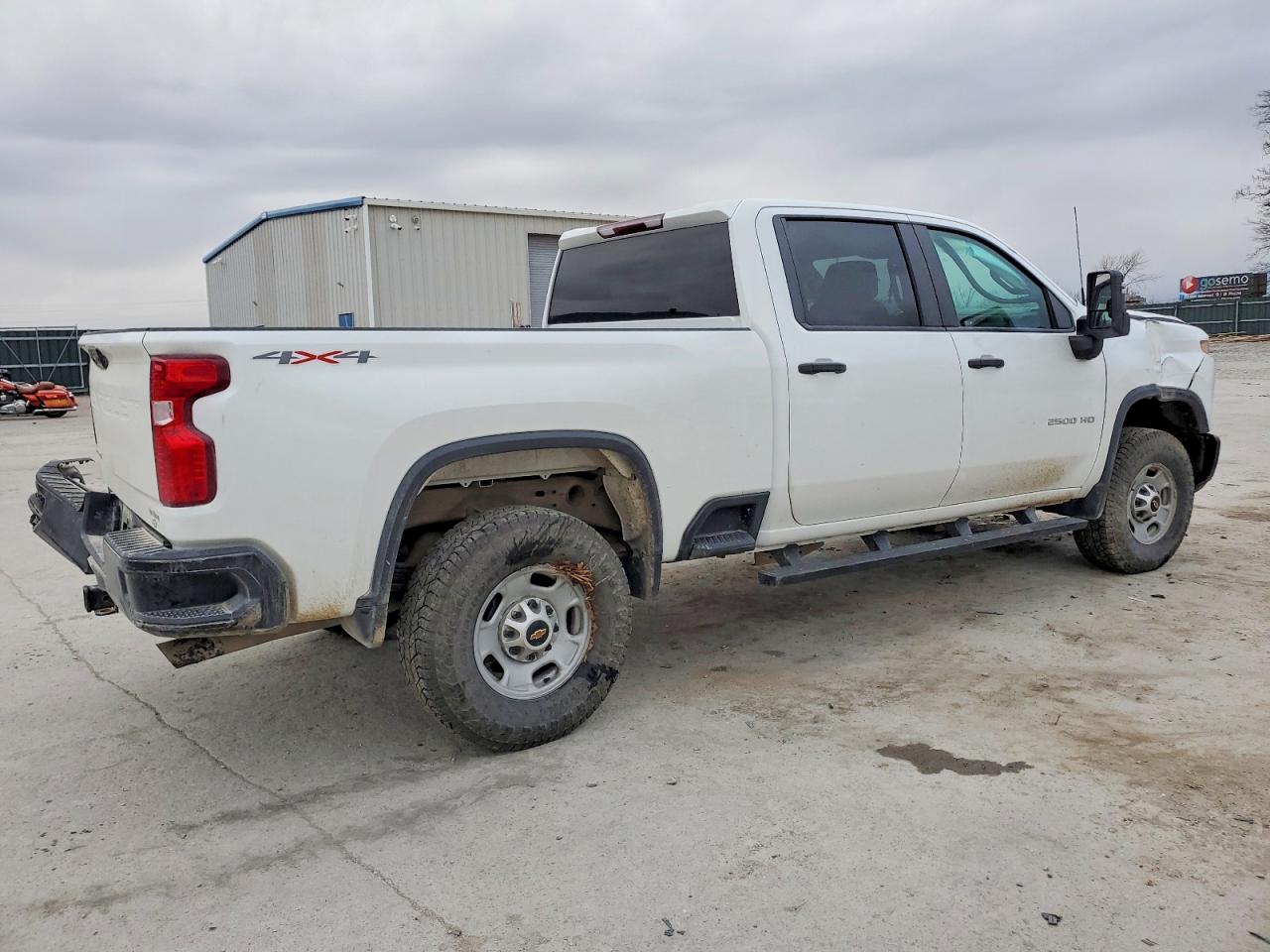 2024 CHEVROLET SILVERADO K2500 HEAVY DUTY photo 5